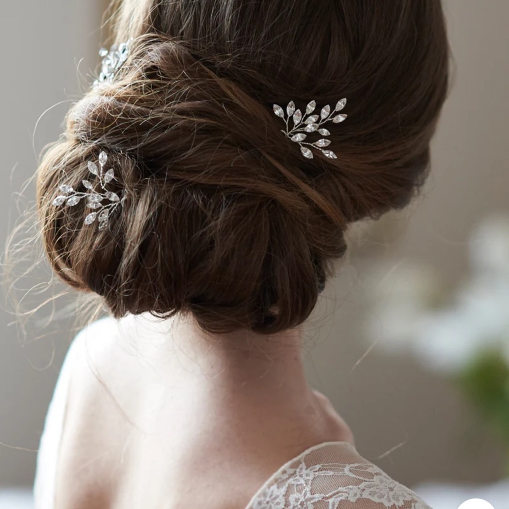 BRAND NEW Dareth Colburn Elegant Silver Bridal Hair Pins
